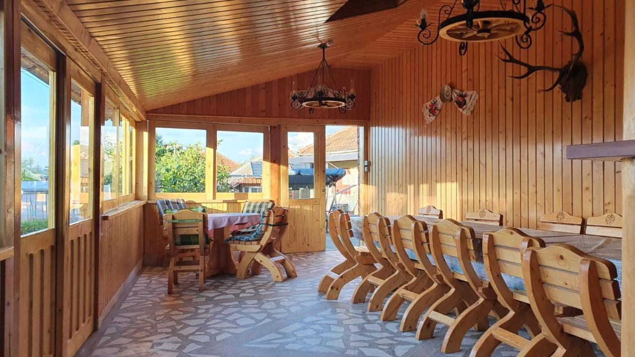 La Mosu-N Retezat Guest House Nucsoara  Екстериор снимка